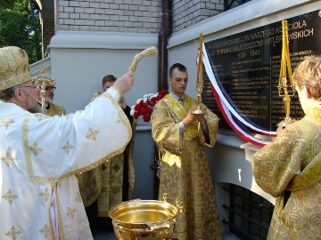 Митрополит Варшавський отримав подяку за єднання українського народу