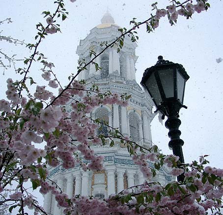 Смена амплуа: инженер стал звонарем в Лавре