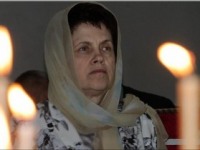 Людмила Янукович наградила выпускников Луганского богословского университета