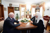 Патріарх Кирил обговорив з Миколою Азаровим низку питань церковно-державних взаємин