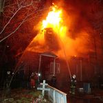 На Житомирщине молния сожгла 200-летнюю церковь УПЦ