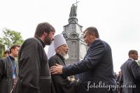 У Києві відбувся урочистий молебень. Глава УПЦ закликав до подолання розколу