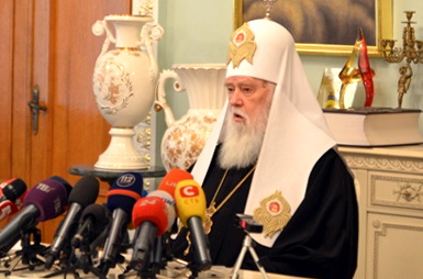 Глава УПЦ КП закликав Церкви допомогти Збройним Силам України