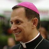 Архієпископ Мечислав Мокшицький про візит Франциска в Україну: «Папа вміє влаштовувати несподіванки» Архієпископ Мечислав Мокшицький про візит Франциска в Україну: «Папа вміє влаштовувати несподіванки»
