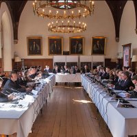 � ������� �������� ������������ ���� ����������� ����� � �������� ������������ �� ������ 