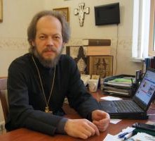 Экс-спикер УПЦ заявил о «кризисе в церкви» и «несоответствии видения руководства и видения простых верующих»