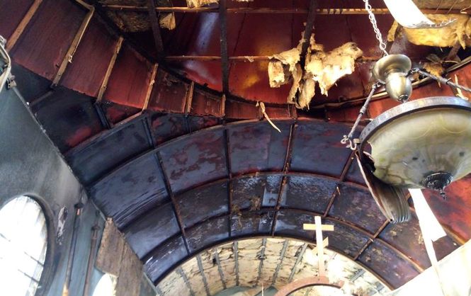 На Донетчине, Киевщине и Днепропетровщине горели храмы УПЦ Киевского и Московского Патриархатов