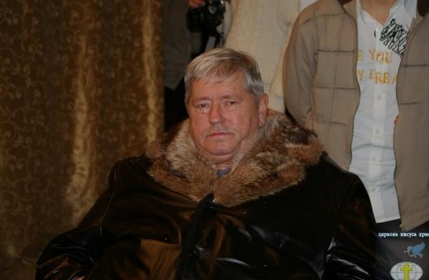 ���������: � �