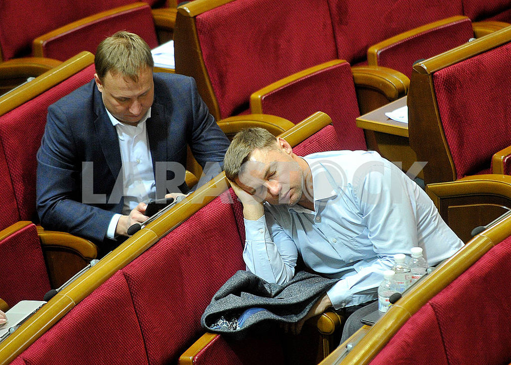 Рада не розглядатиме в четвер законопроекти, які налякали УПЦ