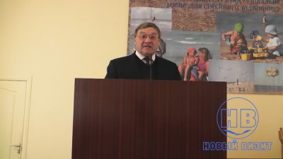 На Херсонщине духовенство обвинило главу сельсовета в намерении передать фирме с российскими корнями землю, на которой стоит храм УПЦ КП
