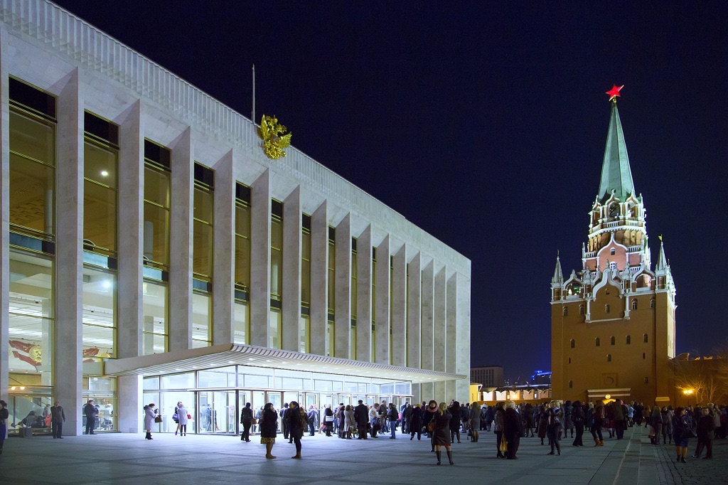 На крупнейшем форуме РПЦ ругают Украину и подсчитывают секты в «ЛНР»
