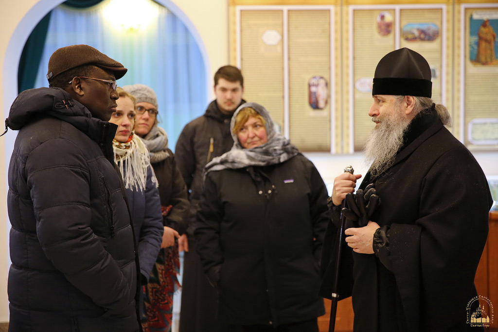 Делегація Агенції ООН у справах біженців відвідала Святогірську лавру на Донбасі