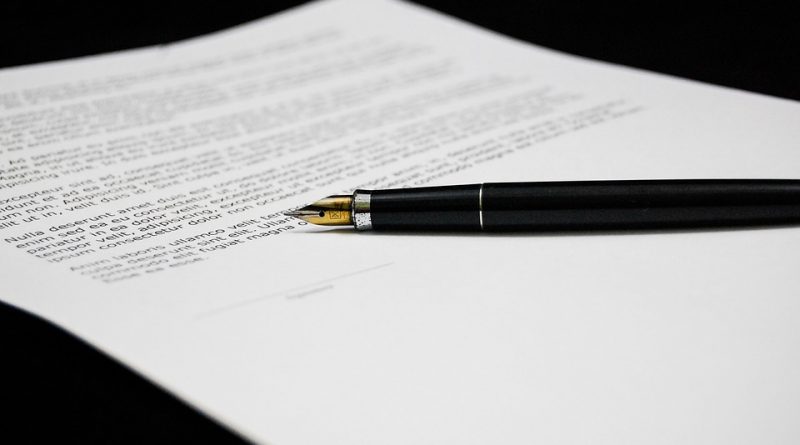 На сайте президента Украины удалили петицию против пропаганды гомосексуализма, которую некорректно составил протестант
