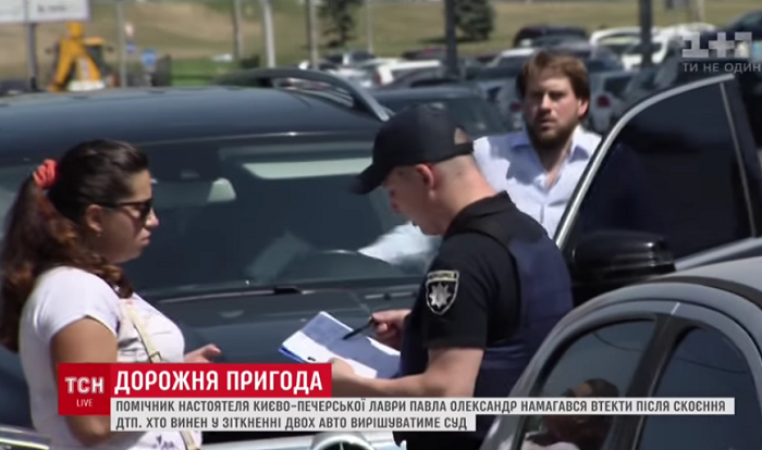Автомобиль настоятеля Киево-Печерской лавры снова оказался в центре скандала