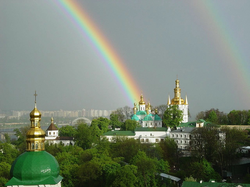 УПЦ проведе конференцію «Соціальне служіння Церкви в сфері подолання алкоголізму»