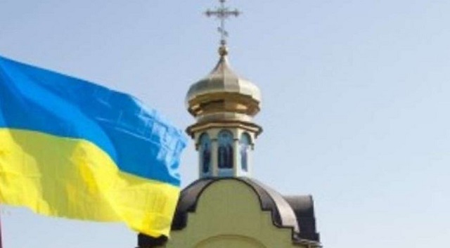 Автокефалию поддерживает 31% населения, не поддерживает 20%, остальным все равно или они не определились