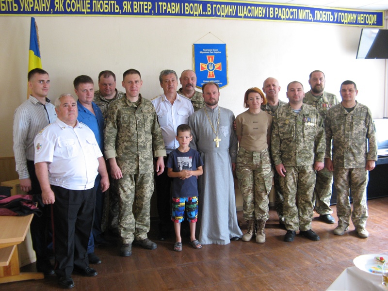 УПЦ КП нагородила військовослужбовців, лікарів, волонтерів і дипломатів