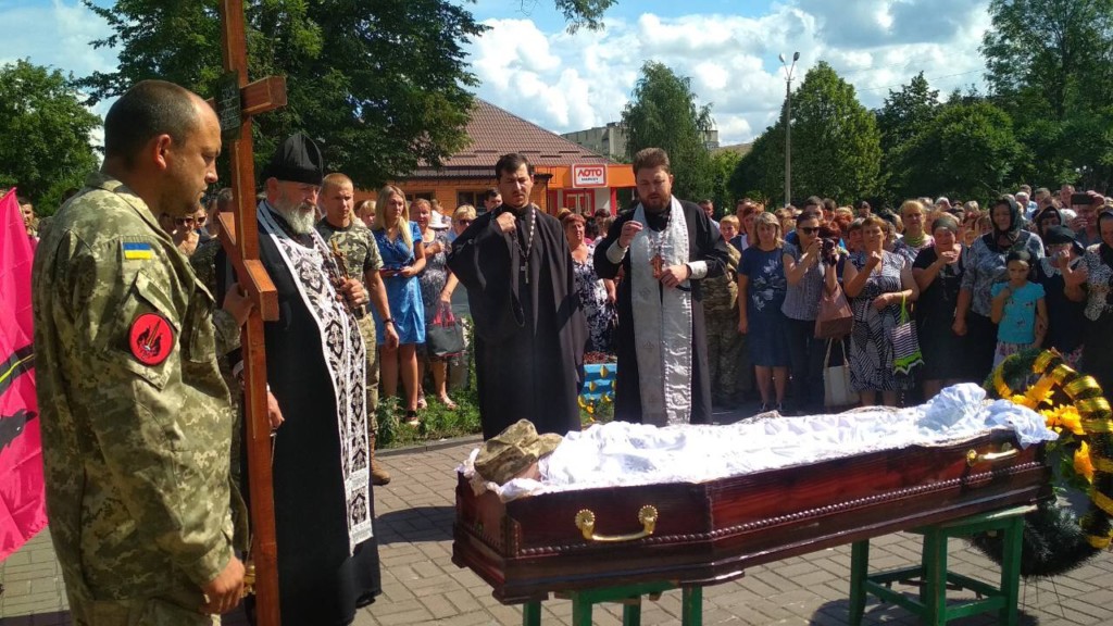 Митрополит УПЦ просить у Бога безсмертя душі загиблим воїнам АТО