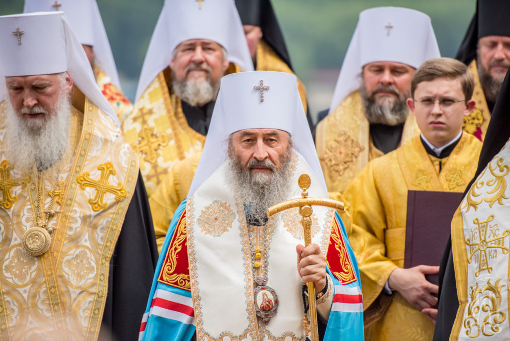 Єпископи УПЦ вважають, що зміна її канонічного статусу призведе до "обмеження прав і свобод"