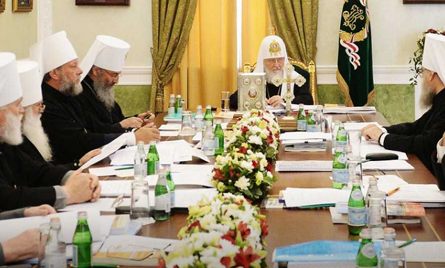 Синод РПЦ послал верующим надежду на бессрочную юрисдикцию РПЦ над Украиной Синод РПЦ послал верующим надежду на бессрочную юрисдикцию РПЦ над Украиной