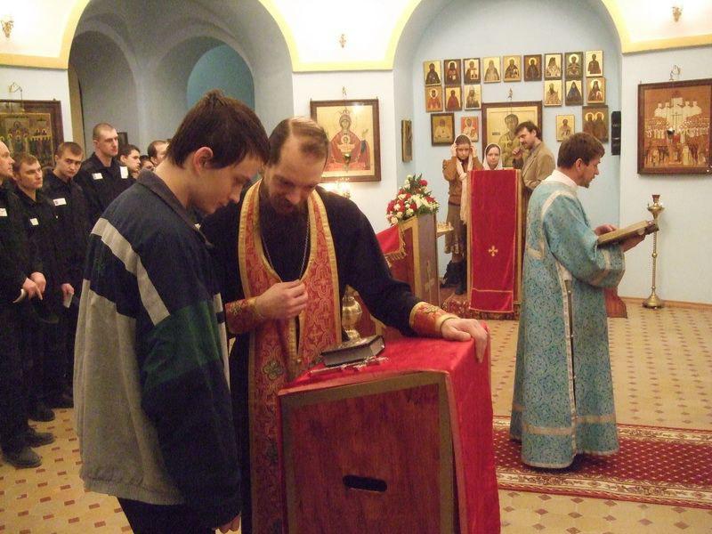 УПЦ збирає збори священиків, які служать у пенітенціарних установах