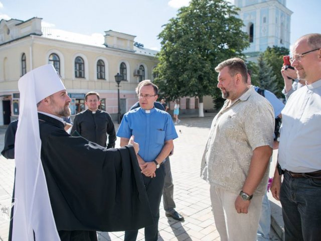 Відбулася зустріч митрополита УПЦ КП з капеланами Католицького ординаріату та УГКЦ Відбулася зустріч митрополита УПЦ КП з капеланами Католицького ординаріату та УГКЦ