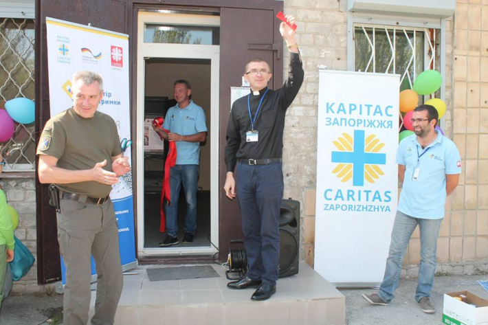 Греко-католики відкрили на Донеччині центр соціальних послуг, а на Львівщині святкували 14-річчя реабцентру для алко- і наркозалежних