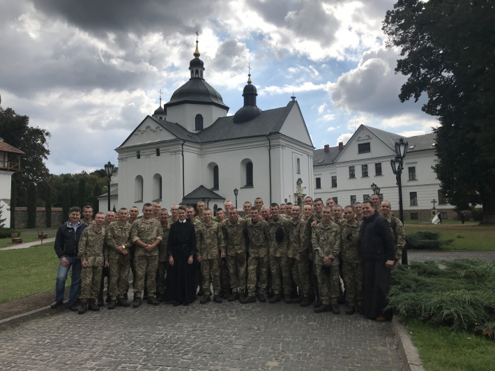 Курсанти академії сухопутних військ здійснили паломництво до монастиря УГКЦ