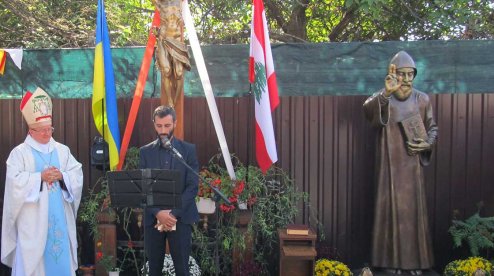 В Одесі відкрили й освятили пам’ятник святому Шарбелю