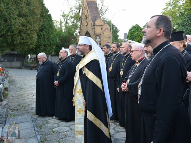 Синод УГКЦ затвердив статути вищого суду єпископів, літургійних комісій і працює над кодексом права УГКЦ Синод УГКЦ затвердив статути вищого суду єпископів, літургійних комісій і працює над кодексом права УГКЦ