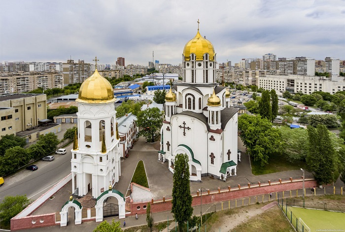 П