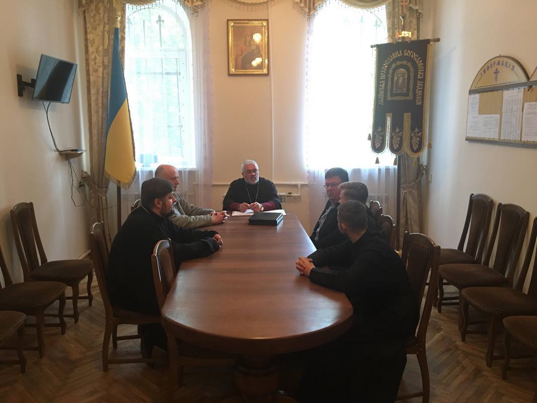 Німецькі науковці обговорили з ректором Львівської академії УПЦ КП подальшу співпрацю
