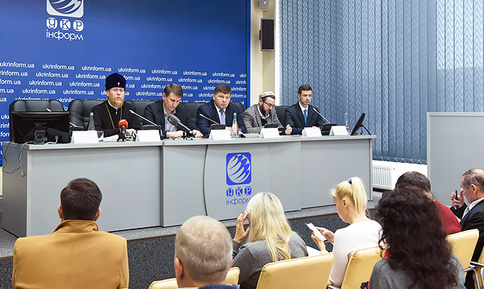 Інститут релігійної свободи презентував доповідь «Свобода віросповідання під прицілом: російський терор на окупованих територіях Східної України»