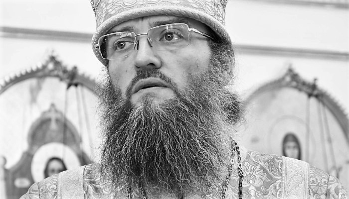 Запорожский митрополит УПЦ (МП) возмутился, что детей из детдомов покрестит архиерей УПЦ КП