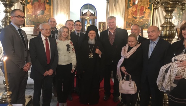 Патриарх Варфоломей возглавил богослужение в память о жертвах Голодомора