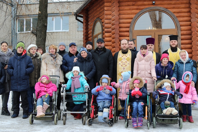 У Дніпрі та на Одещині постають нові храми Православної Церкви України