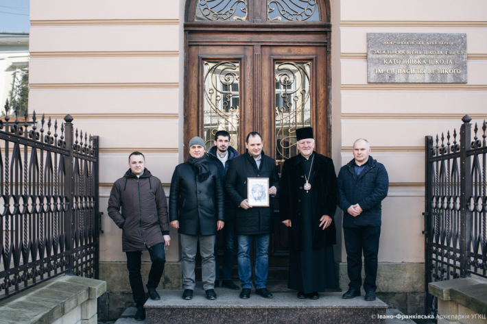 Греко-католики переймають досвід Німеччини з управління будівельними проектами і знайомлять мера Івано-Франківська з новобудовою католицької гімназії