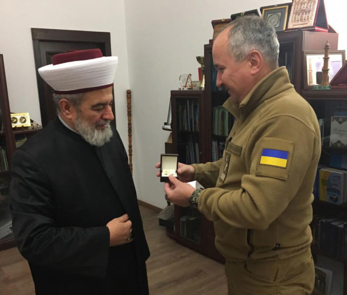 Верховный муфтий Украины и глава СБУ высоко оценили работу друг друга