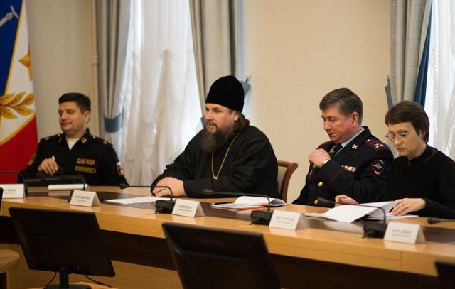 Севастопольске благочиння УПЦ (МП) звітувало про «відновлення традицій російської духовності» Севастопольске благочиння УПЦ (МП) звітувало про «відновлення традицій російської духовності»