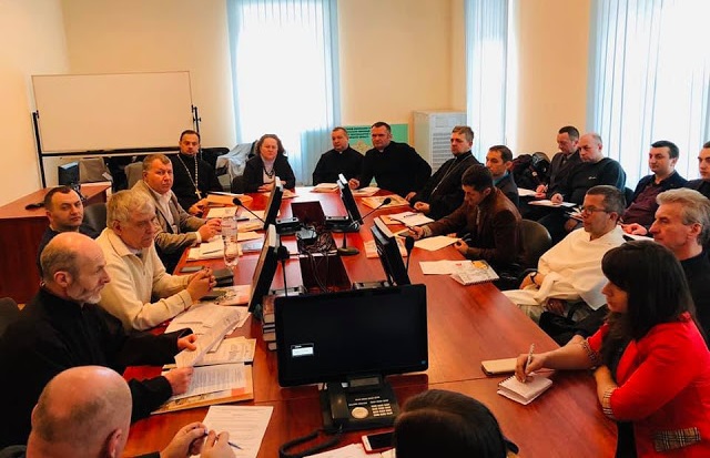 Церкви обговорюють з правоохоронцями введення предмету "Пенітенціарна етика" і заходів з профілактики професійної деформації та емоційного вигоряння