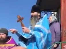 Духовенство УПЦ (МП) пыталось занять храм РПЦЗ на Хмельнитчине, а на Житомирщине проклинает своих прихожан