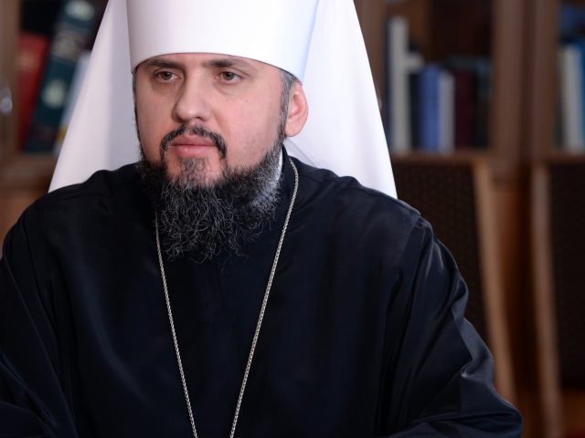 Глава ПЦУ закликає "добре зважити, обміркувавши передвиборчі програми" кандидатів у президенти Глава ПЦУ закликає "добре зважити, обміркувавши передвиборчі програми" кандидатів у президенти
