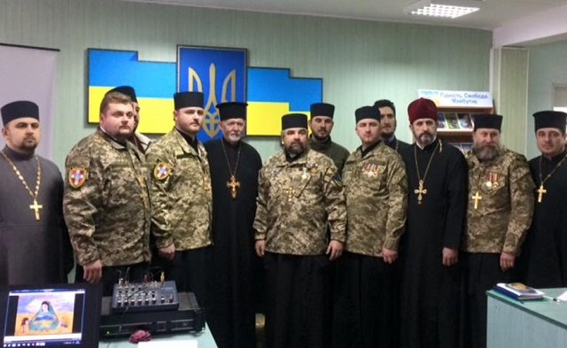 У Верховній Раді розглянуть три законопроекти щодо військового капеланства У Верховній Раді розглянуть три законопроекти щодо військового капеланства