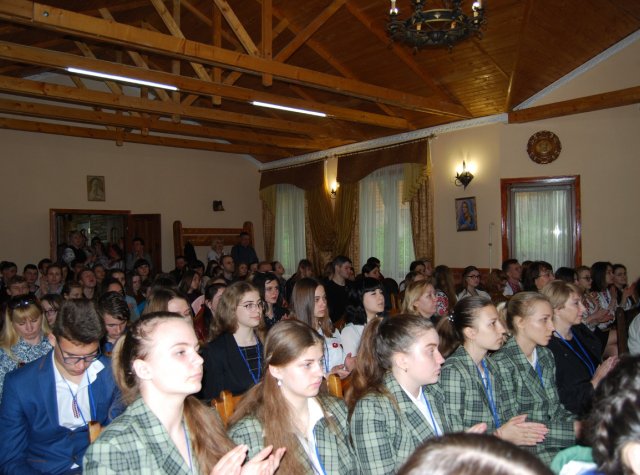 На Тернопільщині триває V Всеукраїнський турнір юних філософів та релігієзнаців На Тернопільщині триває V Всеукраїнський турнір юних філософів та релігієзнаців