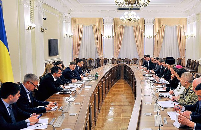 Віце-прем’єр обговорив з Радою Церков створення Держслужби етнополітики і свободи совісті Віце-прем’єр обговорив з Радою Церков створення Держслужби етнополітики і свободи совісті
