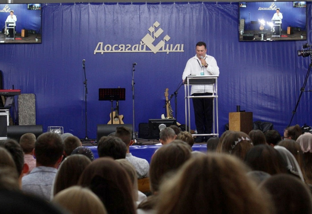 На Львівщині відбувається XIV молодіжний фестиваль п'ятидесятників На Львівщині відбувається XIV молодіжний фестиваль п'ятидесятників