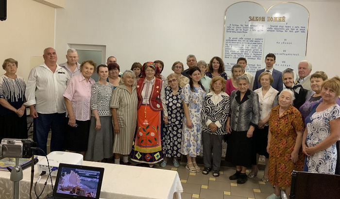 У Харкові адвентисти запроваджують україномовні служіння