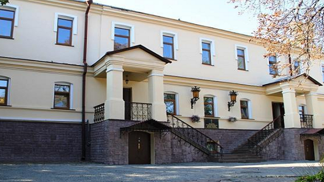 Студентів Київської академії УПЦ (МП) зараховано на дистанційне навчання до Чиказького училища РПЦ