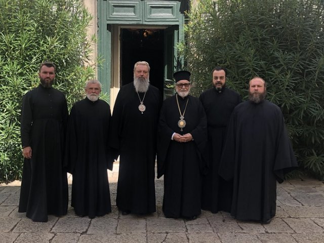 Делегація ПЦУ обговорила з константинопольським ієрархом питання української діаспори в Італії та Мальті Делегація ПЦУ обговорила з константинопольським ієрархом питання української діаспори в Італії та Мальті