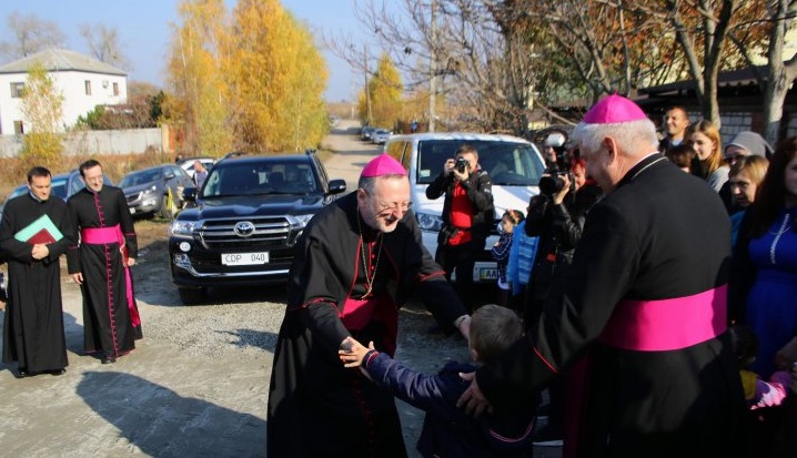 Католики відкрили на Харківщині третій дім для матерів і дітей, які знаходяться в кризовому стані